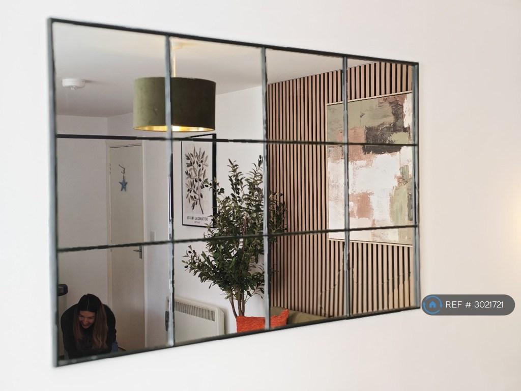 Apartment in Bournemouth, Lansdowne - View 5