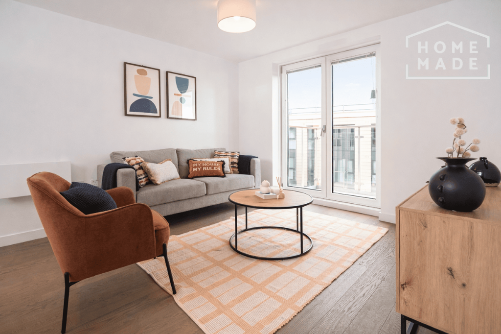 Apartment in Manchester, City Centre - View 5