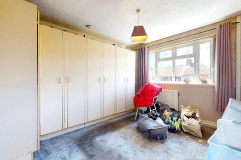 2 bedroom maisonette for sale, 14 & 14(A) Dryden Close, Hainault, IG6 3EA