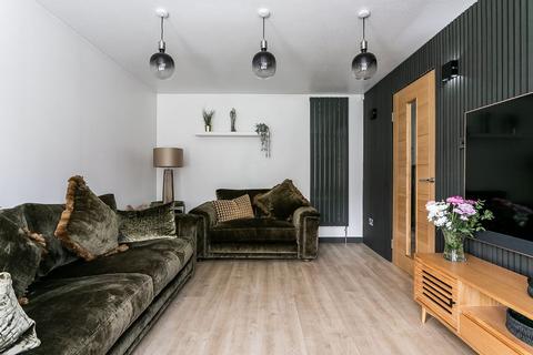 3 bedroom semi-detached house for sale, Clovenstone Gardens, Clovenstone, Edinburgh, EH14