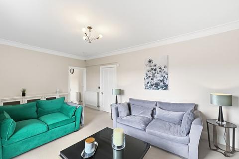 2 bedroom flat for sale, 20 (3F) Buckingham Terrace, West End, Edinburgh, EH4