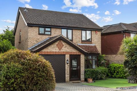 4 bedroom detached house for sale, Town Acres, Tonbridge TN10