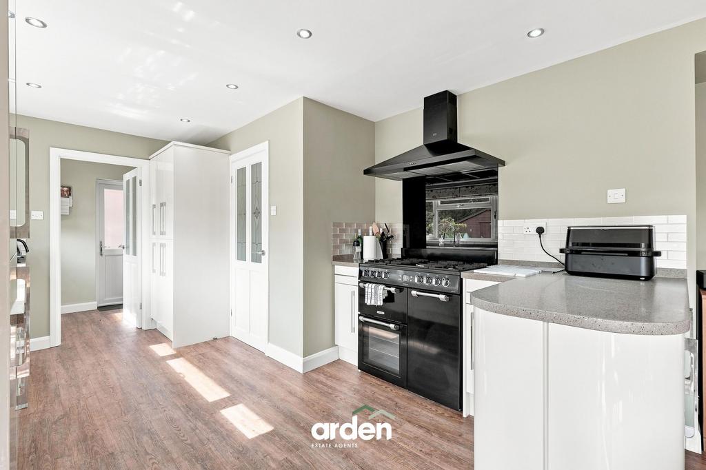 House in Solihull - More