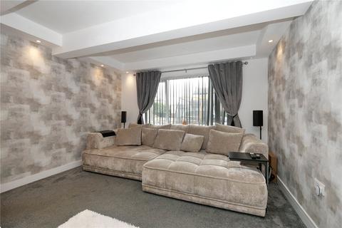 4 bedroom semi-detached house for sale, West View Close, West Yorkshire BD18