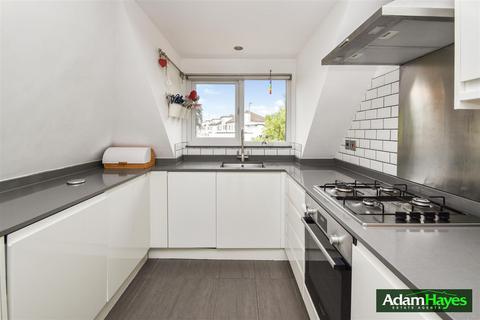 2 bedroom apartment for sale, 79 Friern Park, London N12