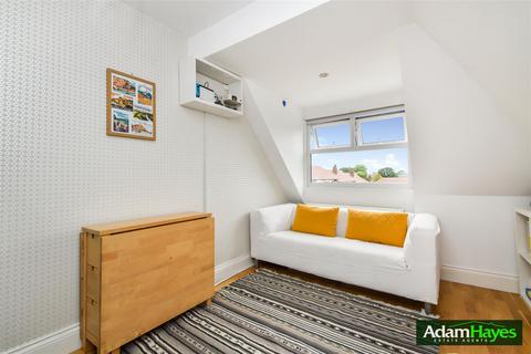 2 bedroom apartment for sale, 79 Friern Park, London N12