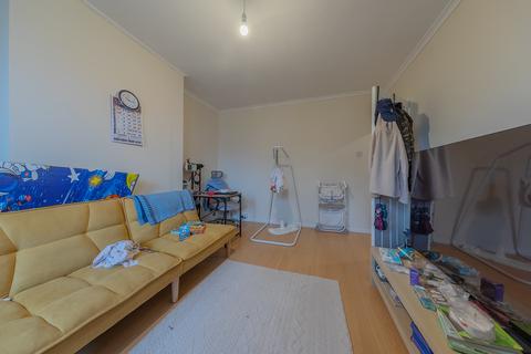 2 bedroom flat for sale, Stonehouse Lane, Coventry CV3