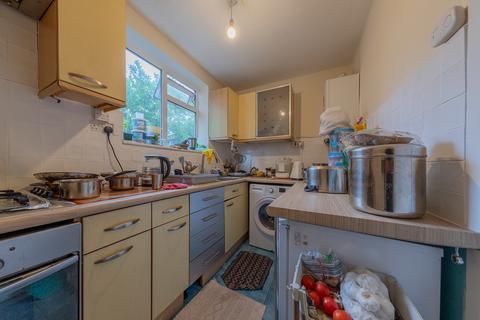 2 bedroom flat for sale, Stonehouse Lane, Coventry CV3