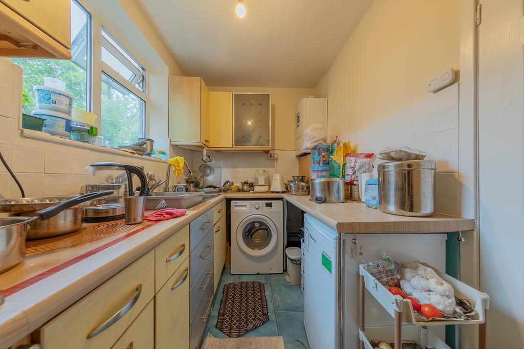 Apartment in Coventry - More