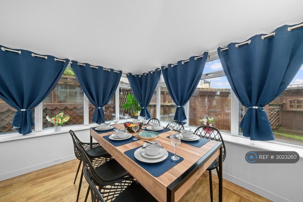 Apartment in Rutherglen, South Lanarkshire - View 5