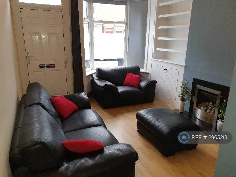 House in Leicester - View 2