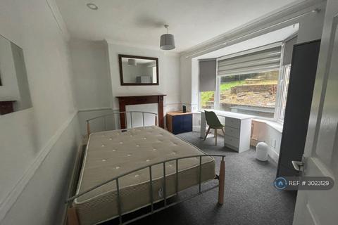 4 bedroom terraced house to rent, Widdicombe Way, Brighton, BN2