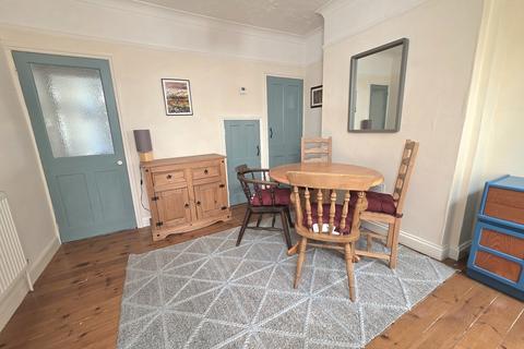 2 bedroom terraced house to rent, Rackham Road, Norwich NR3