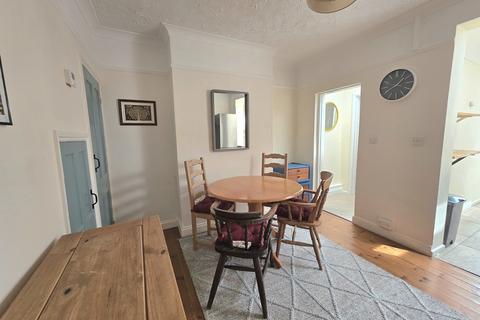 2 bedroom terraced house to rent, Rackham Road, Norwich NR3