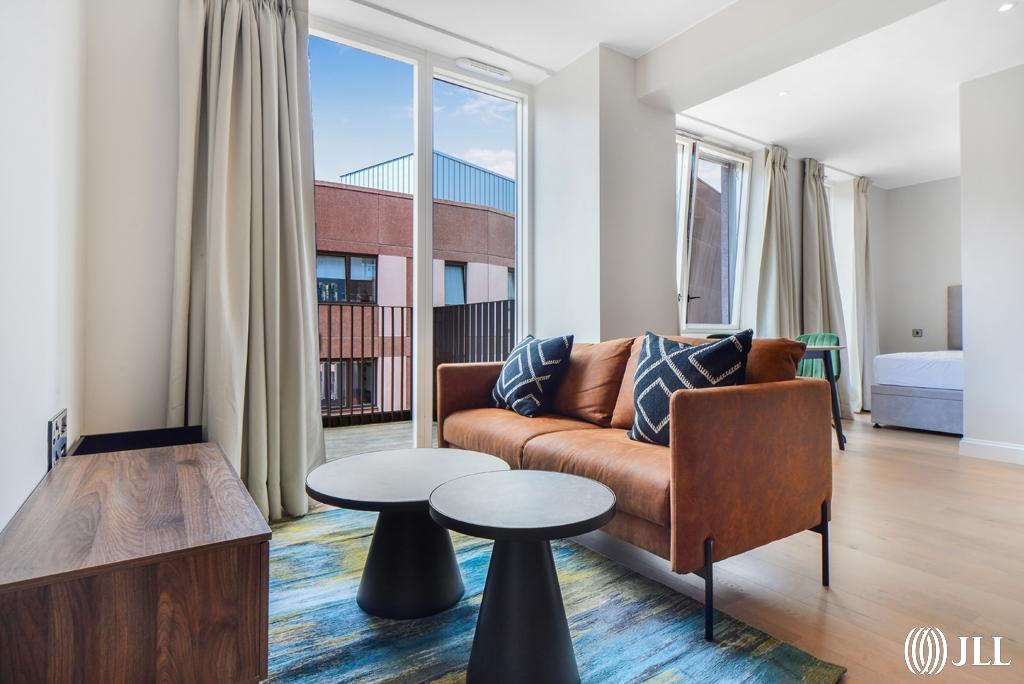 Apartment in London - View 2