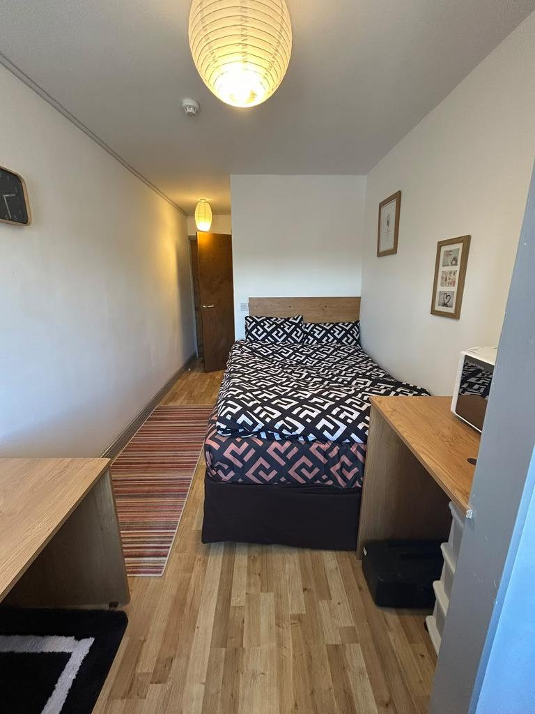 Apartment in Liverpool - View 5