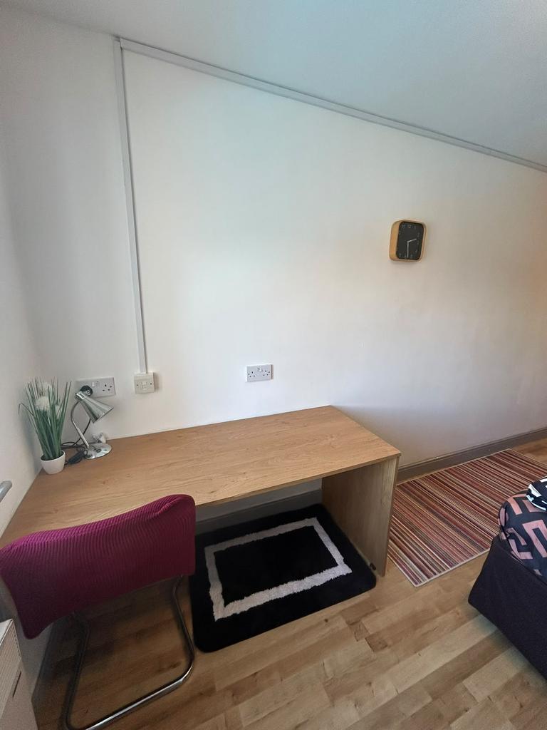 Apartment in Liverpool - More