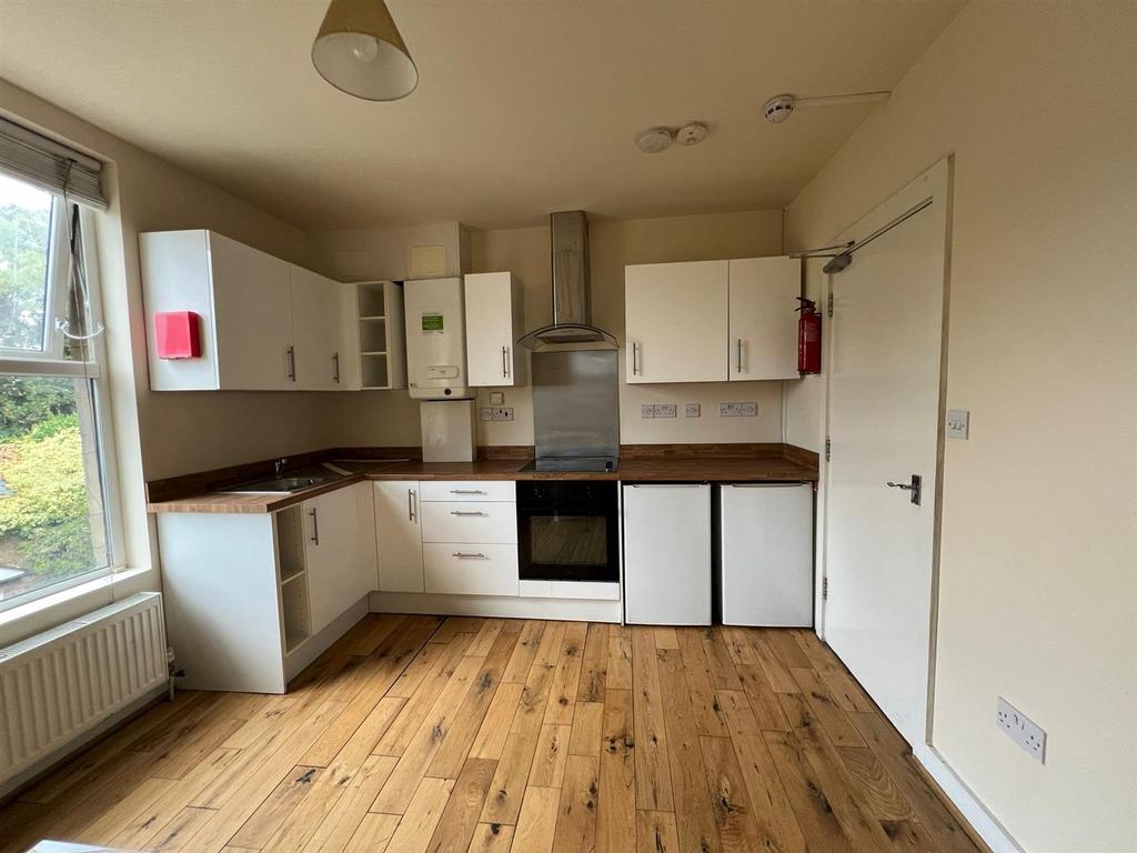 Apartment in London - View 2