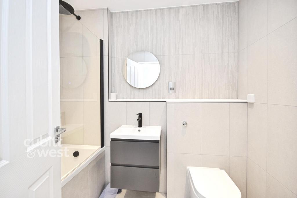 House in Purley - More