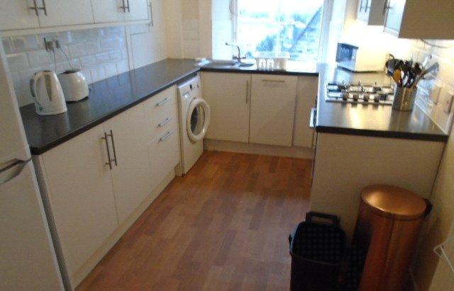 Apartment in Edinburgh, Lauriston, Tollcross - View 2