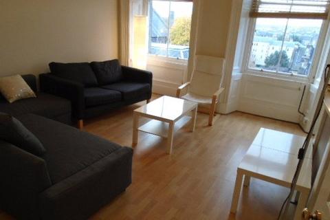 1 bedroom flat to rent, Lauriston Place, Tollcross, Edinburgh, EH3