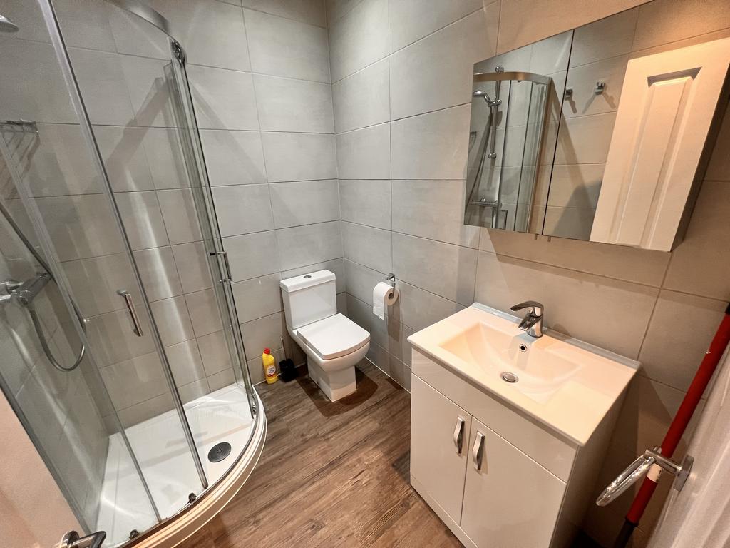 Apartment in London, High Barnet - View 3