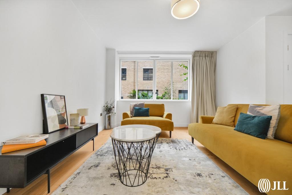 Apartment in London - View 3