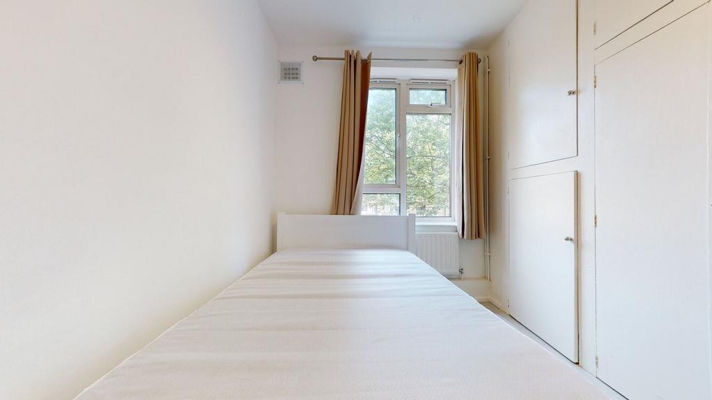 Apartment in London, Paddington - View 5