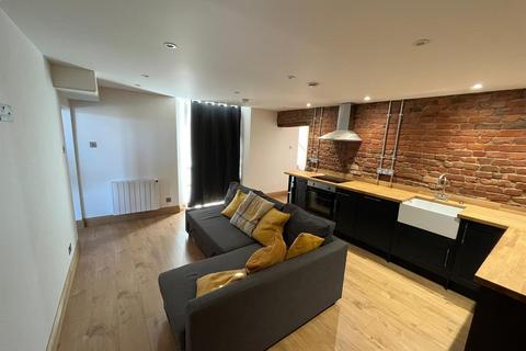 1 bedroom apartment to rent, High Street, Lydney GL15