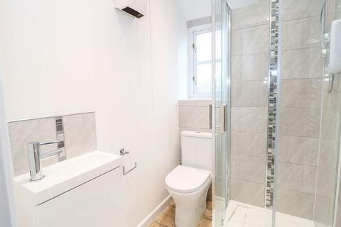 1 bedroom apartment to rent, High Street, Lydney GL15