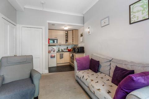1 bedroom flat for sale, 19/5 Wardlaw Place, Edinburgh, EH11 1UD