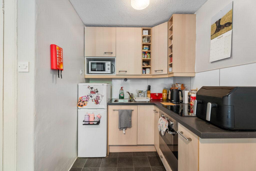 Apartment in Edinburgh - More