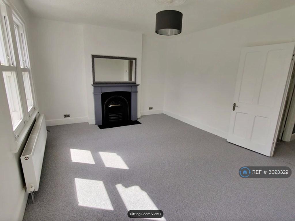 Apartment in London - View 2