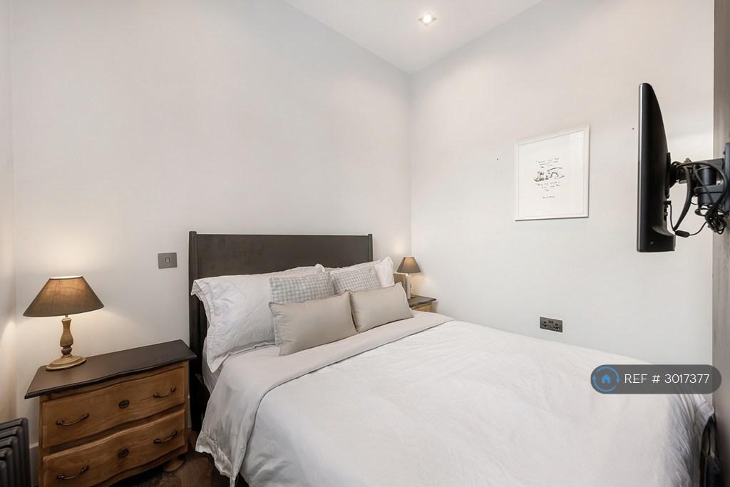 Apartment in Richmond - View 3