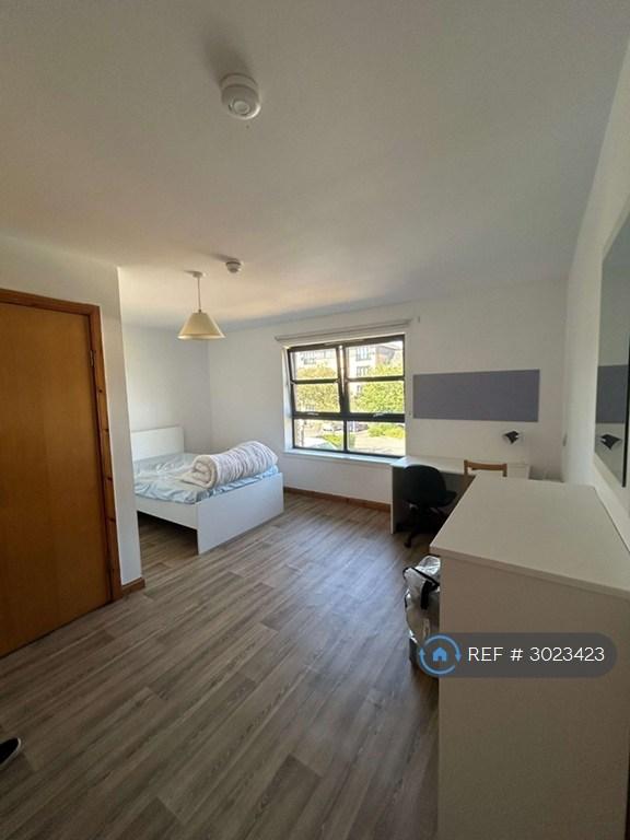 House in Glasgow - View 3