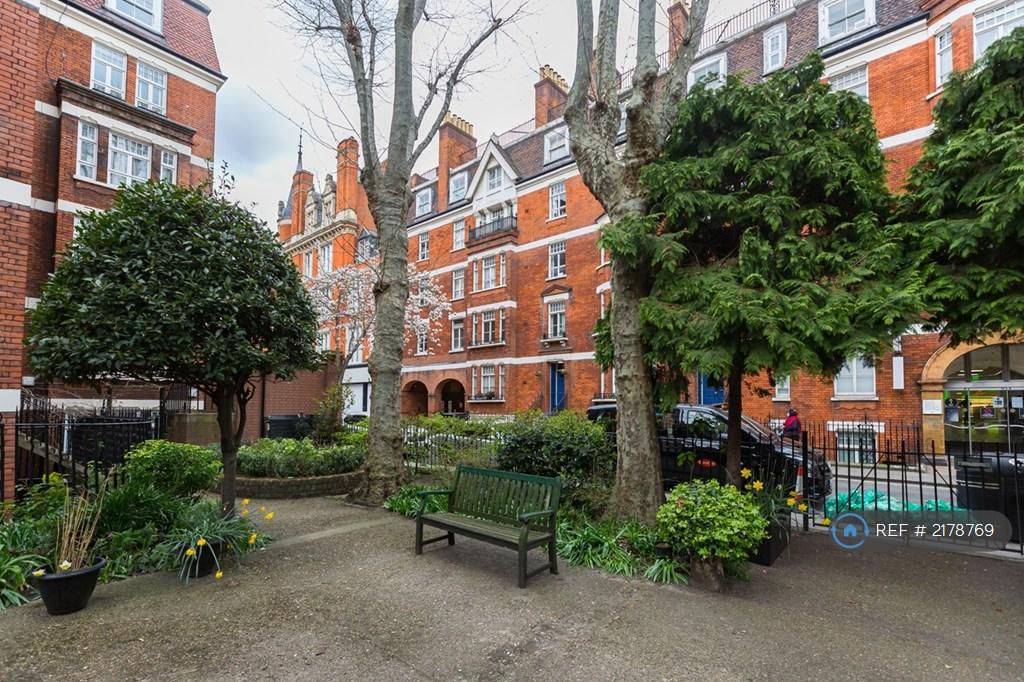 Apartment in London, City of Westminster - View 2