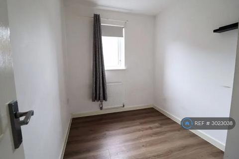 3 bedroom detached house to rent, Bunkers Crescent, Milton Keynes, MK3