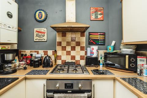 2 bedroom semi-detached house for sale, North Crescent, Rotherham S65