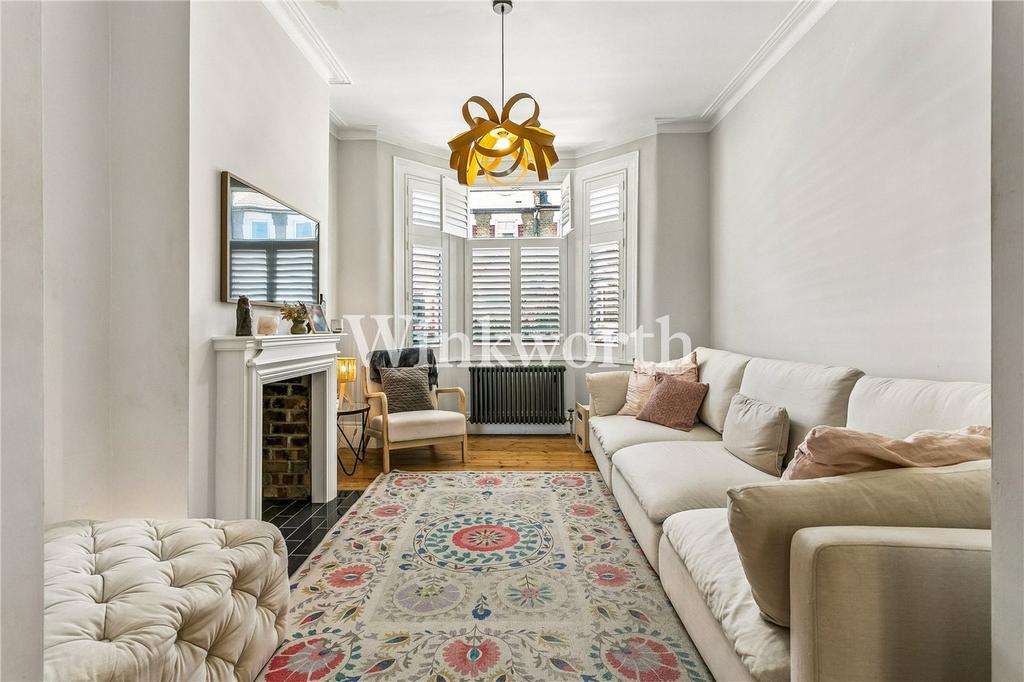 House in London - View 2
