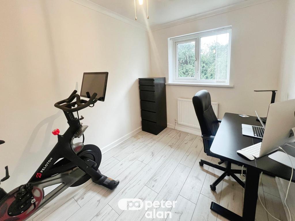 House in Cardiff, Trowbridge - View 5