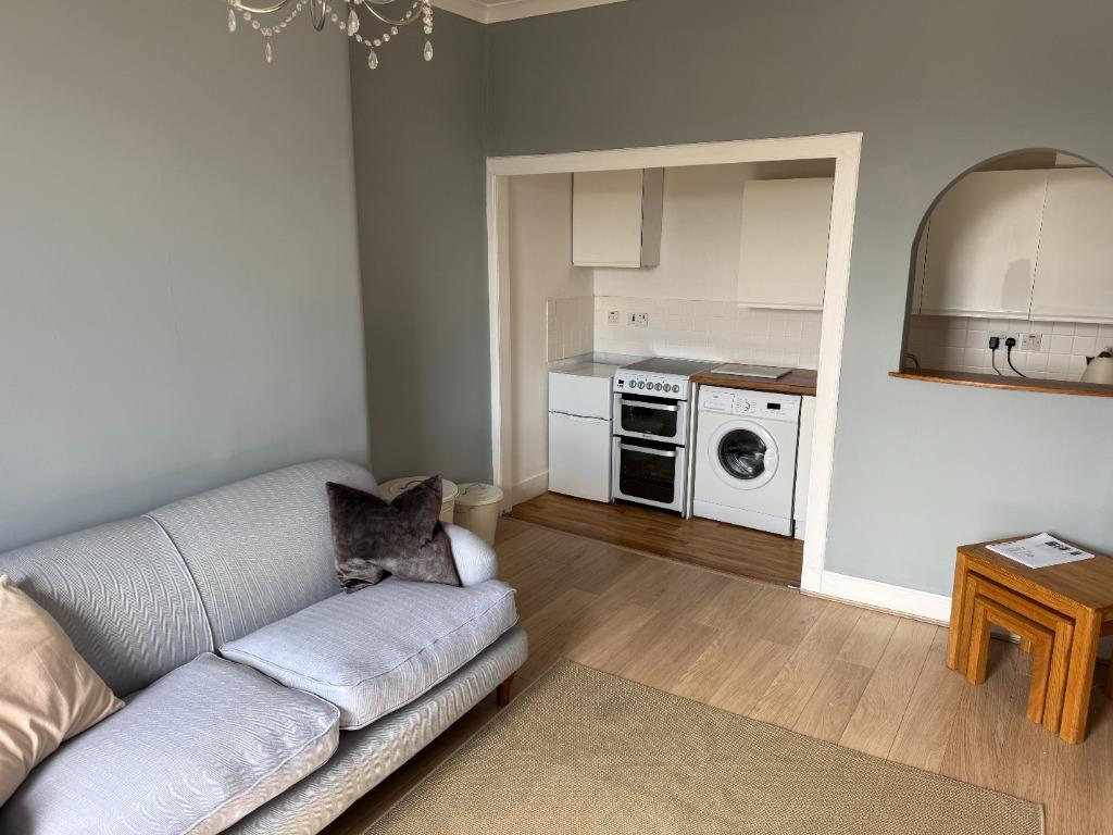 Apartment in Edinburgh - View 4