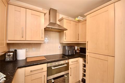 2 bedroom apartment for sale, Elmstone Drive, Royton, Oldham, Greater Manchester, OL2