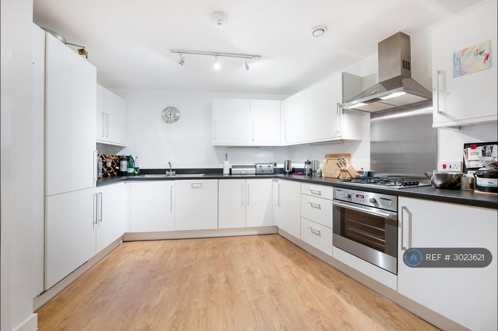 Apartment in London - View 5