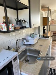 Studio to rent, Lynchet Down, Brighton, BN1