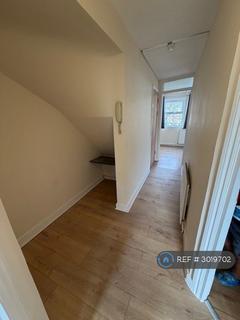 undefined, Hibernia Road, Hounslow, TW3