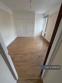 undefined, Hibernia Road, Hounslow, TW3