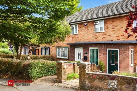 Greenfields, Loughton, IG10