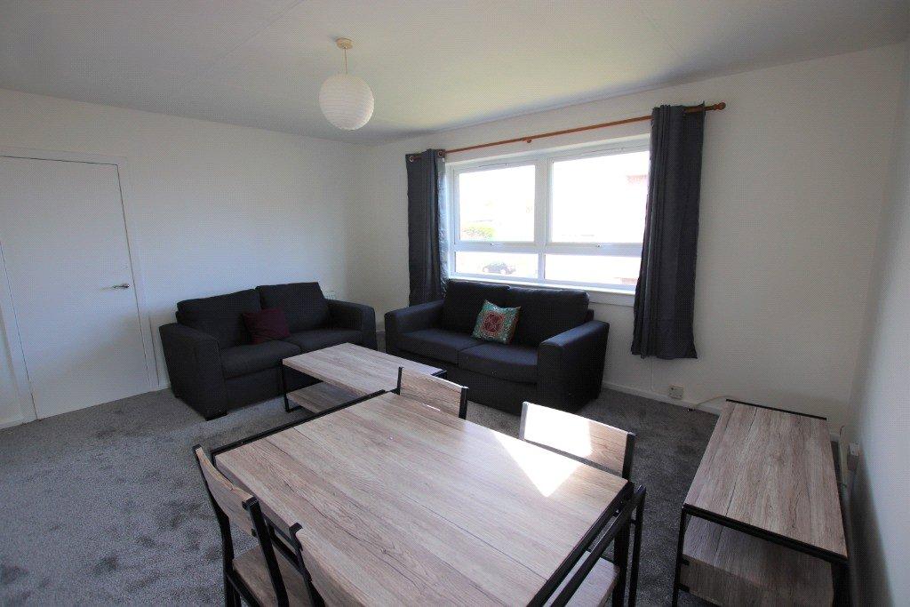Apartment in Edinburgh, Corstorphine - More