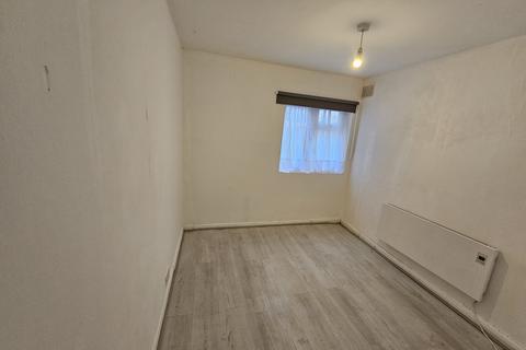 1 bedroom flat to rent, Rothesay Road, Luton LU1