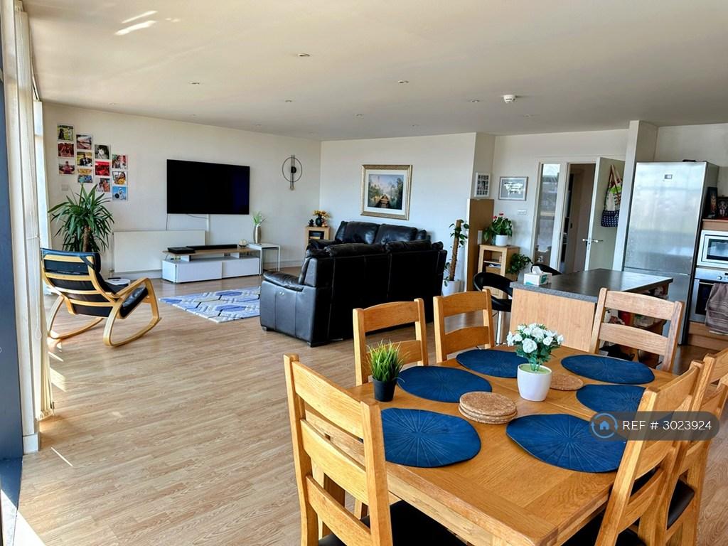 Apartment in Glasgow - View 4